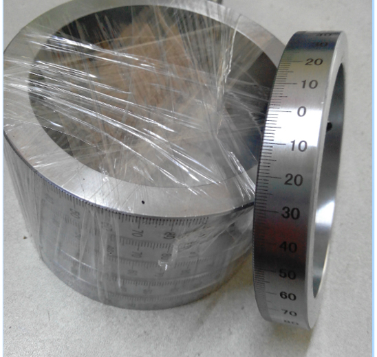 臥式旋轉(zhuǎn)激光打標(biāo)機(jī)/盤類激光打標(biāo)設(shè)備